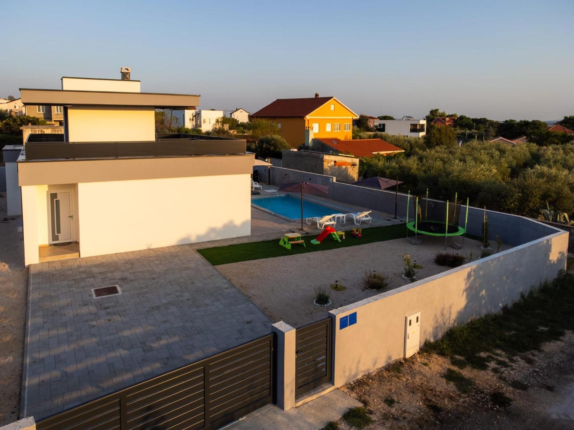 Luxury 1 With Private Pool Vrsi